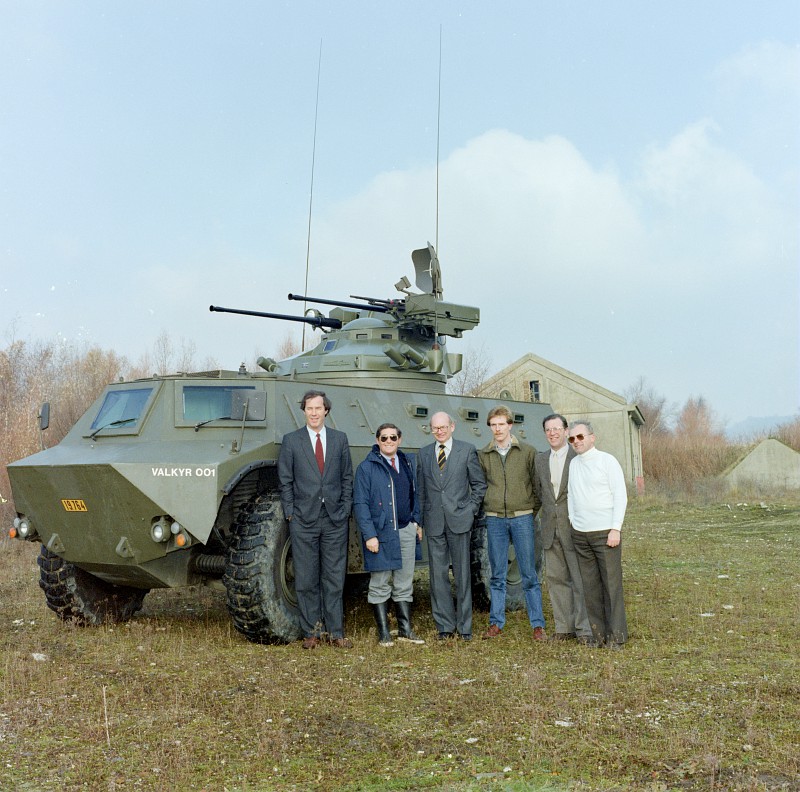 Vickers Valkyr H.20 4