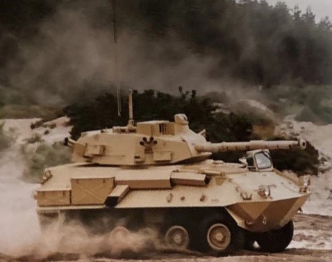 Alvis Piranha 90mm LCTS 4